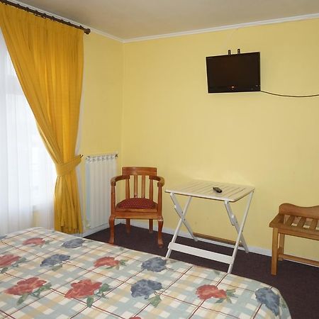 Hostal Ovejero Пунта-Аренас Экстерьер фото